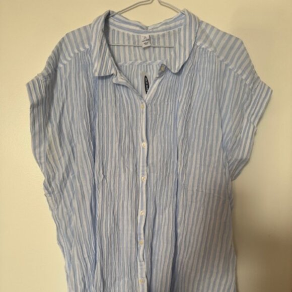 Old Navy Linen like short sleeve shirt - Picture 1 of 1